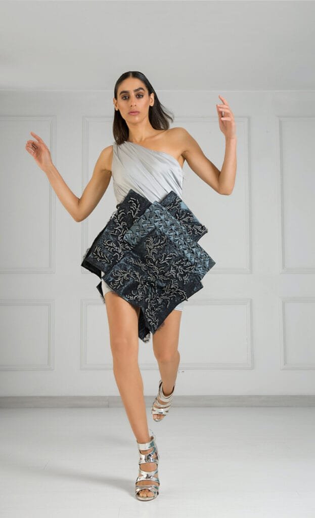 Khaled Ghareeb XRDvrd5N5Ww Unsplash 623x1024